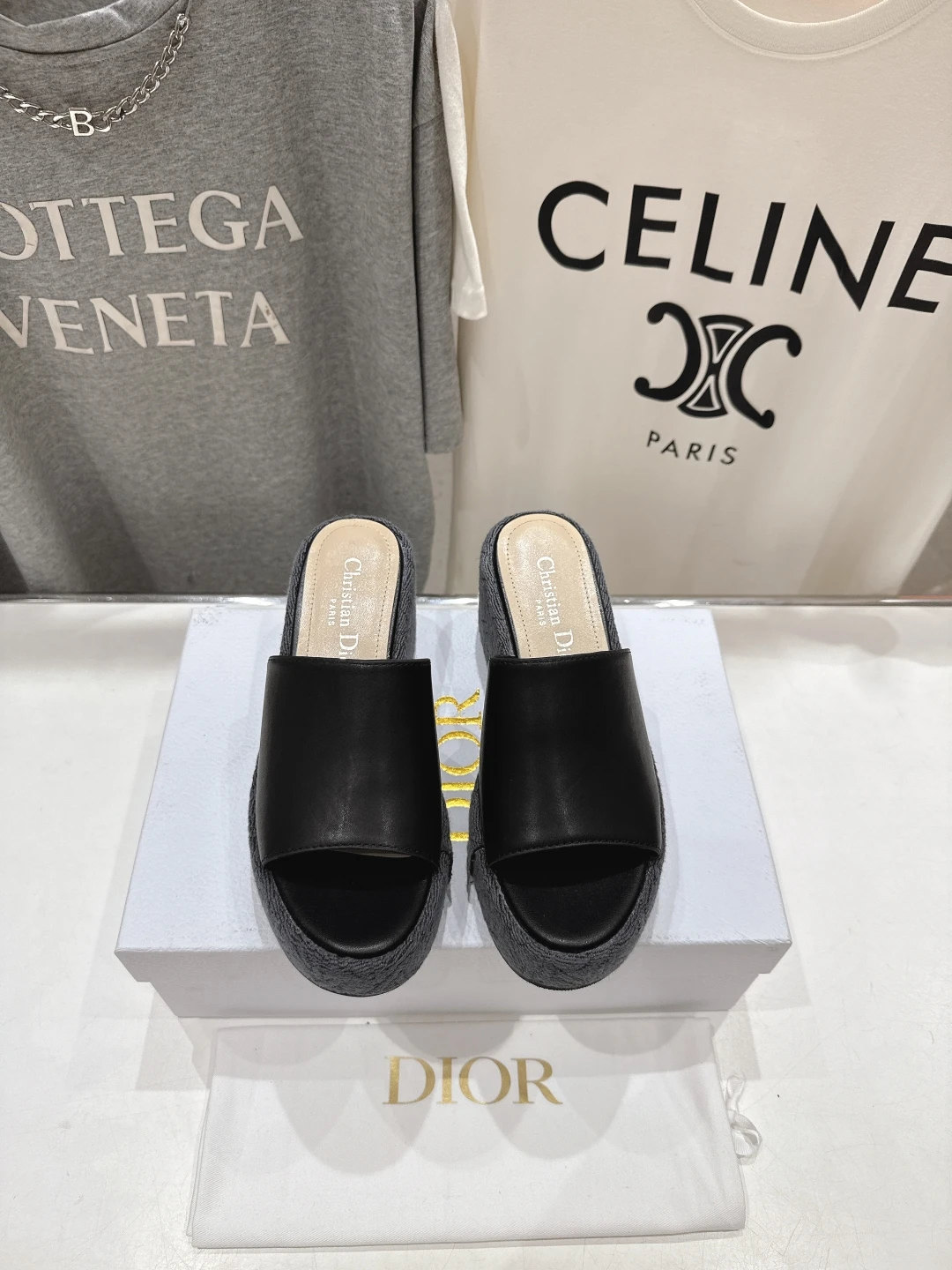 Dior Slippers — 62026b48