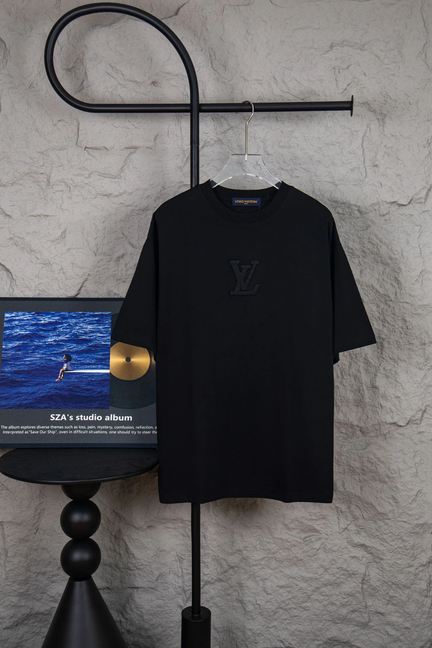 Louis Vuitton T-Shirt — 2da59fb4