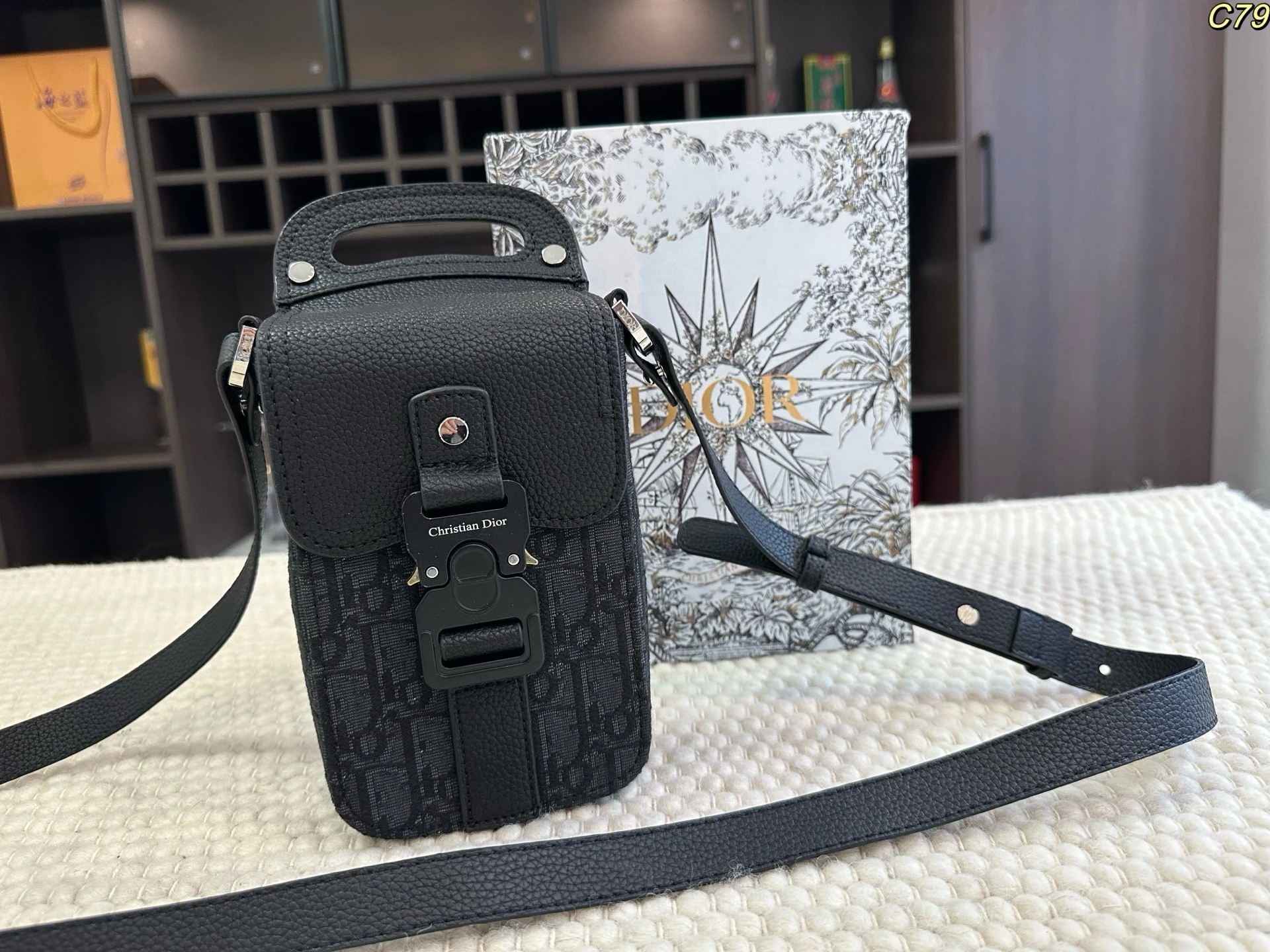 Dior Bag — 57aeecec