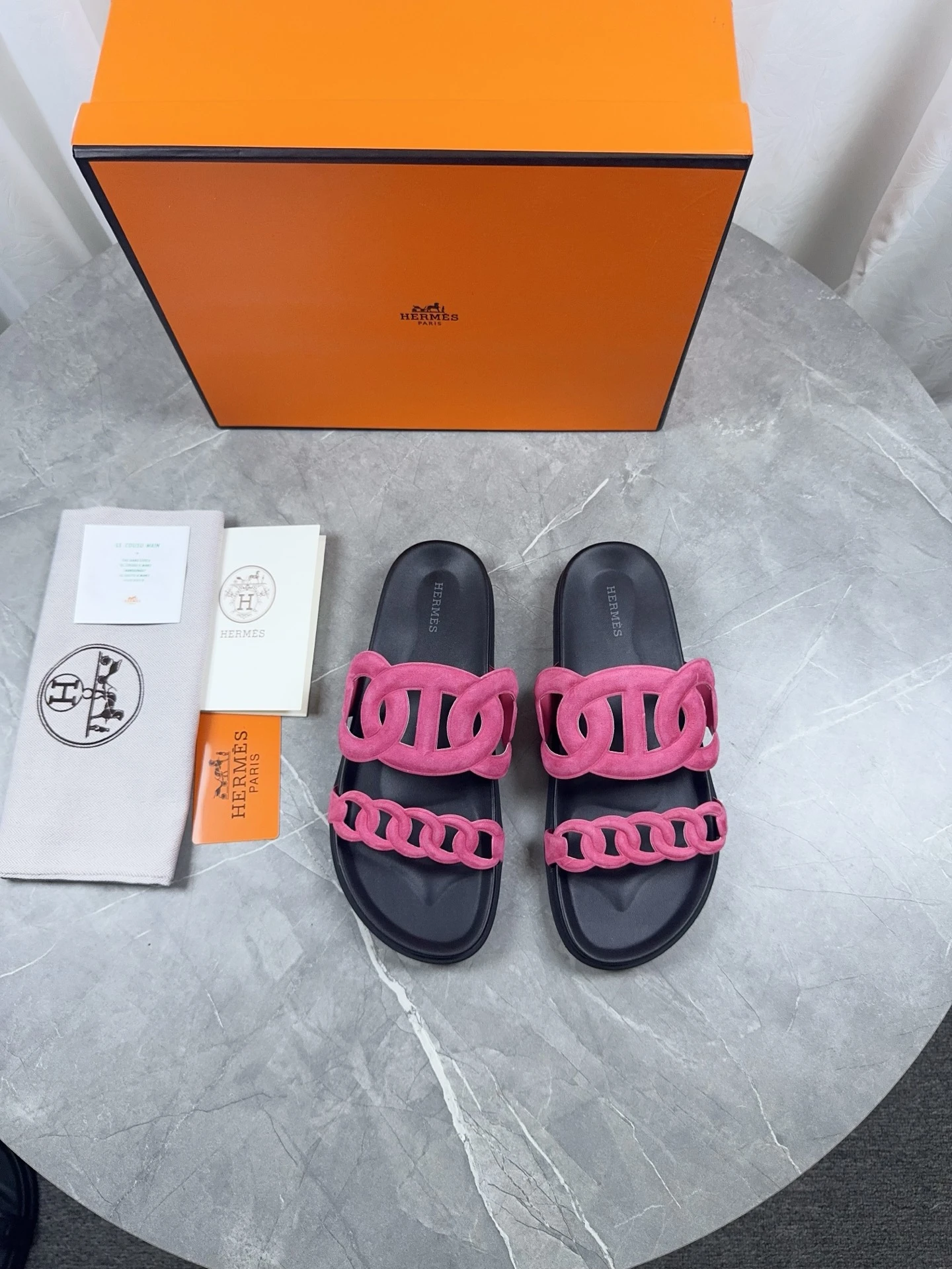 Hermès Slippers — 0fa6806c