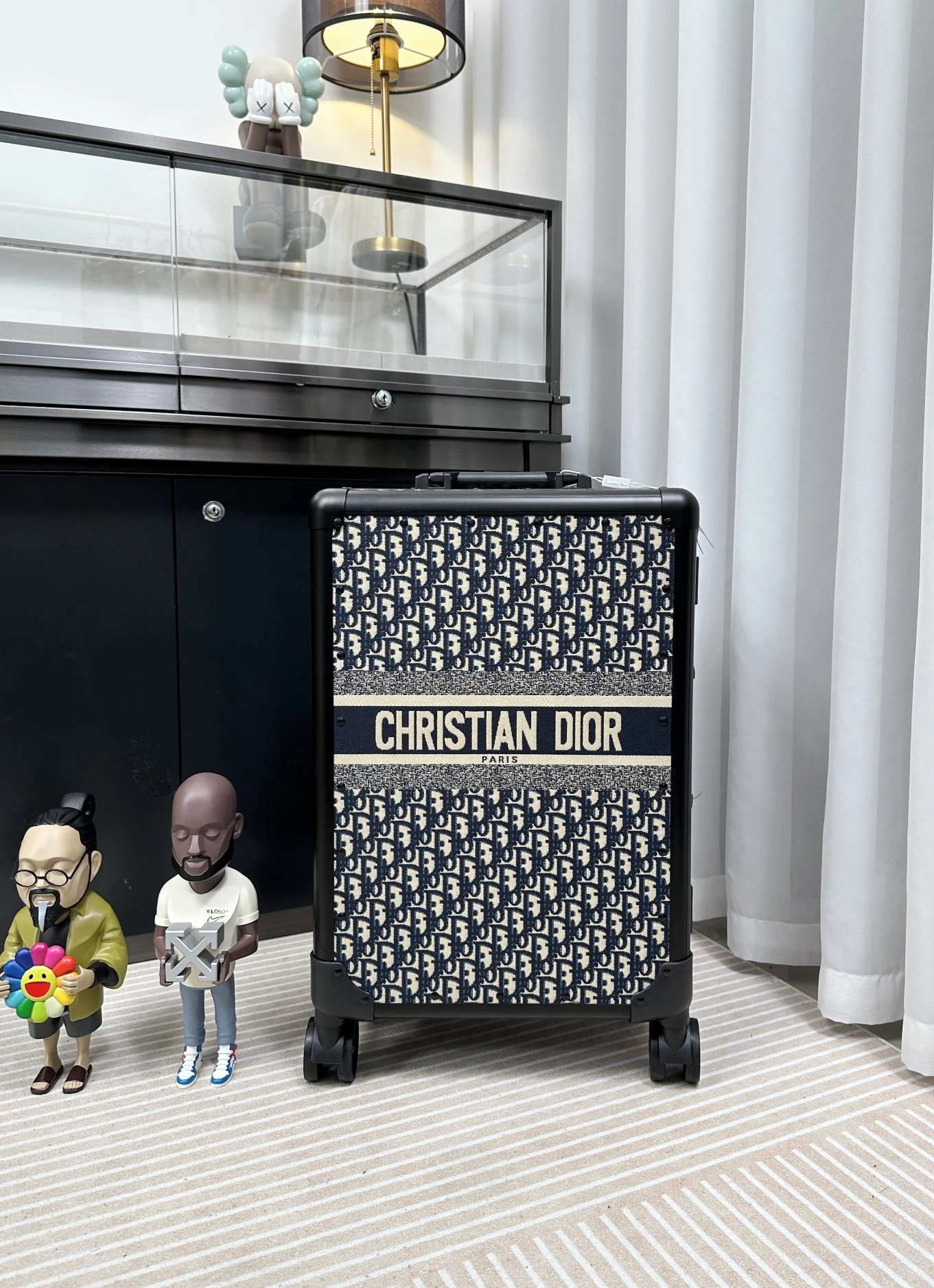 Luggage — fd284056