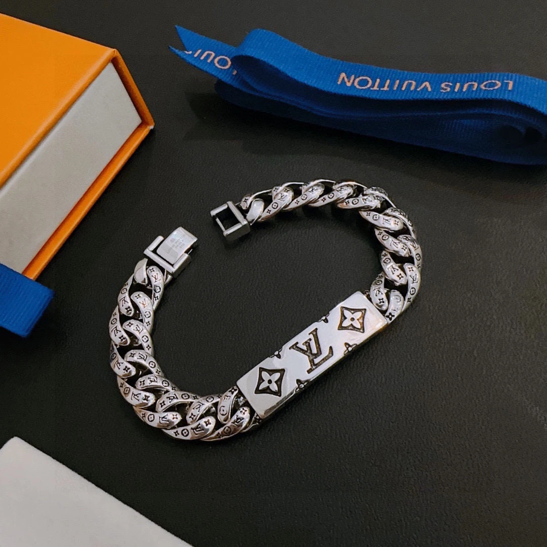 Louis Vuitton Bracelets — 05bef5fa