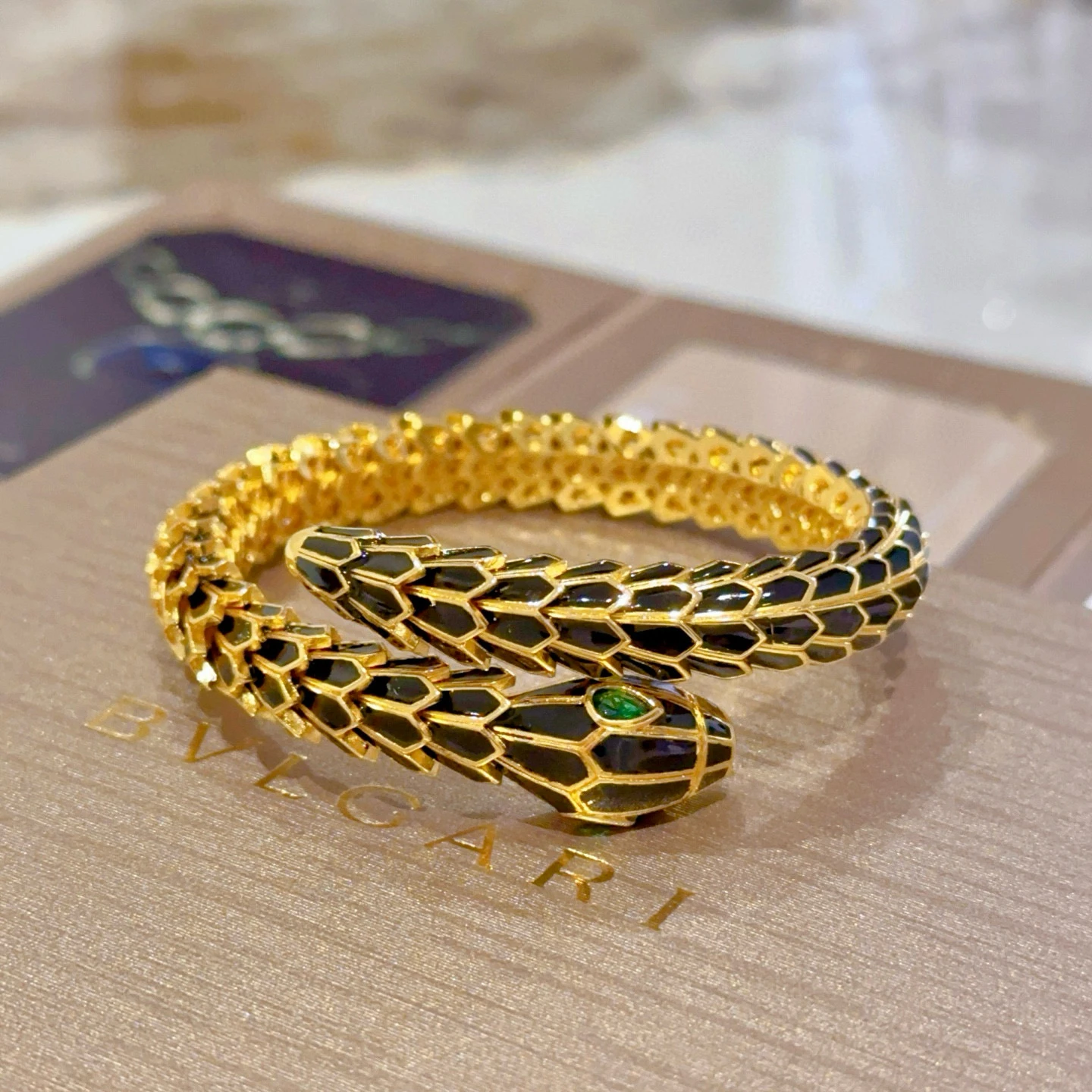Bvlgari Jewellery — 8aff0917