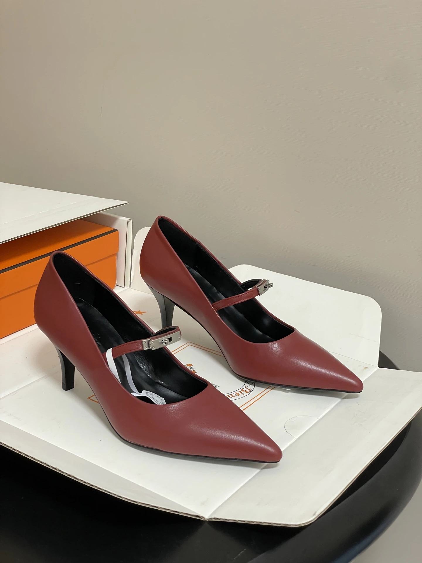 Hermès Shoes — ee83dccc