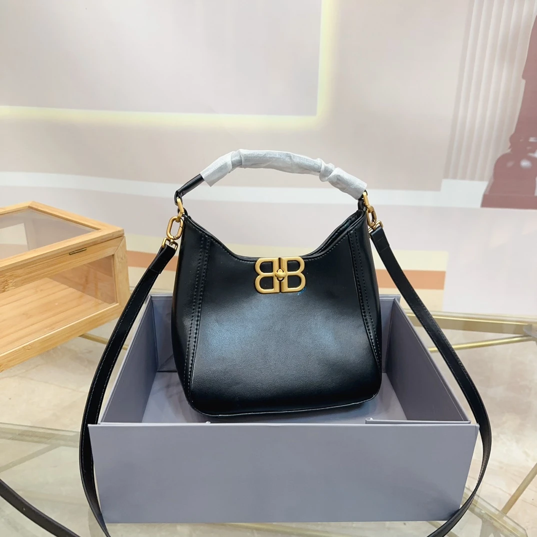 Balenciaga Bag — de813612
