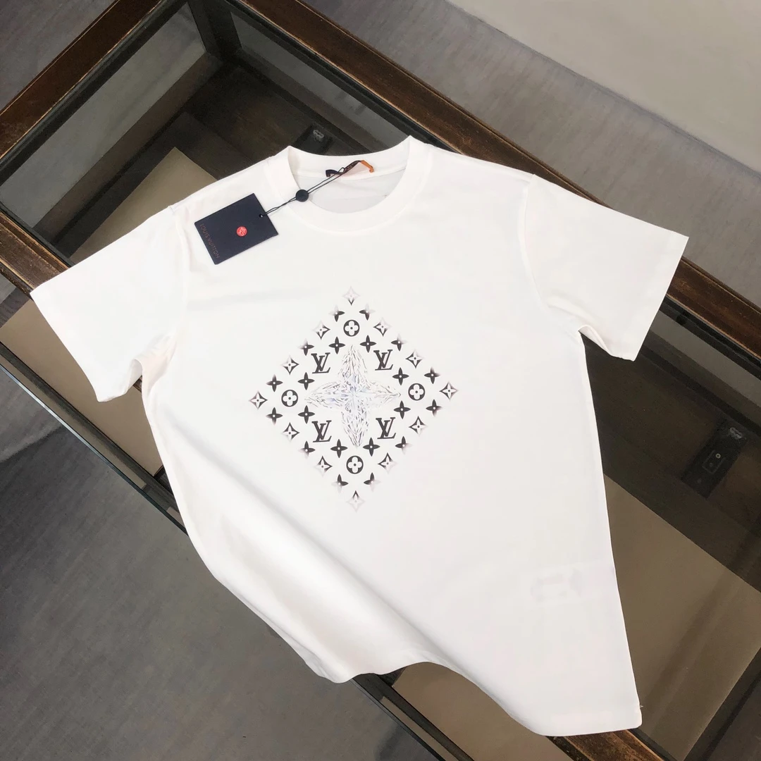 Louis Vuitton T-Shirt — 9bb77a0a