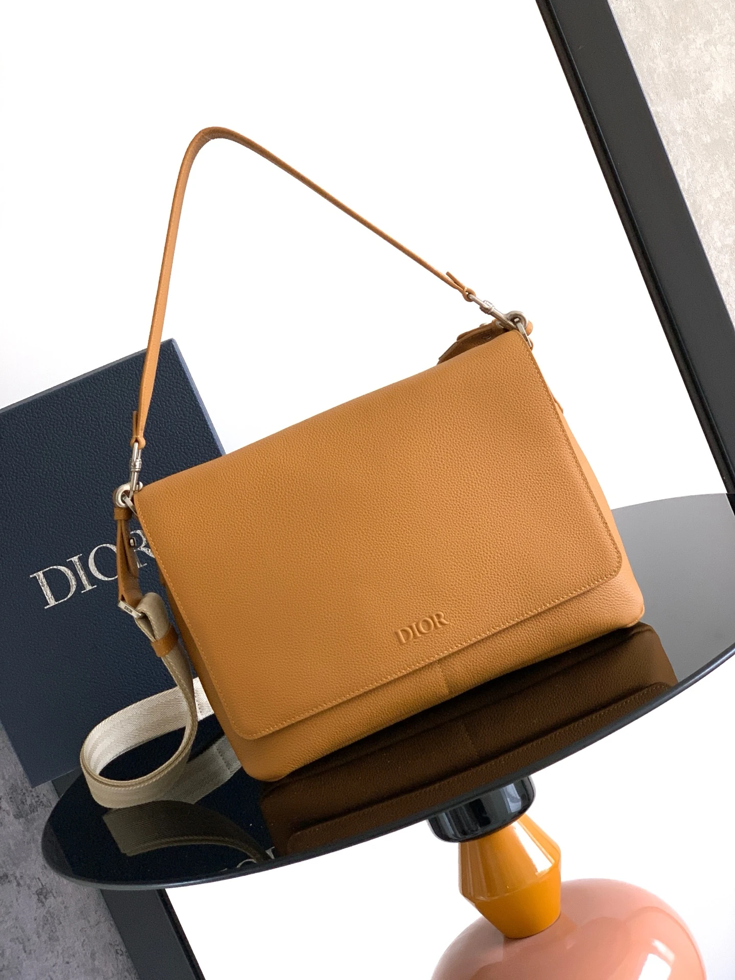 Dior Bag — 77df3f69