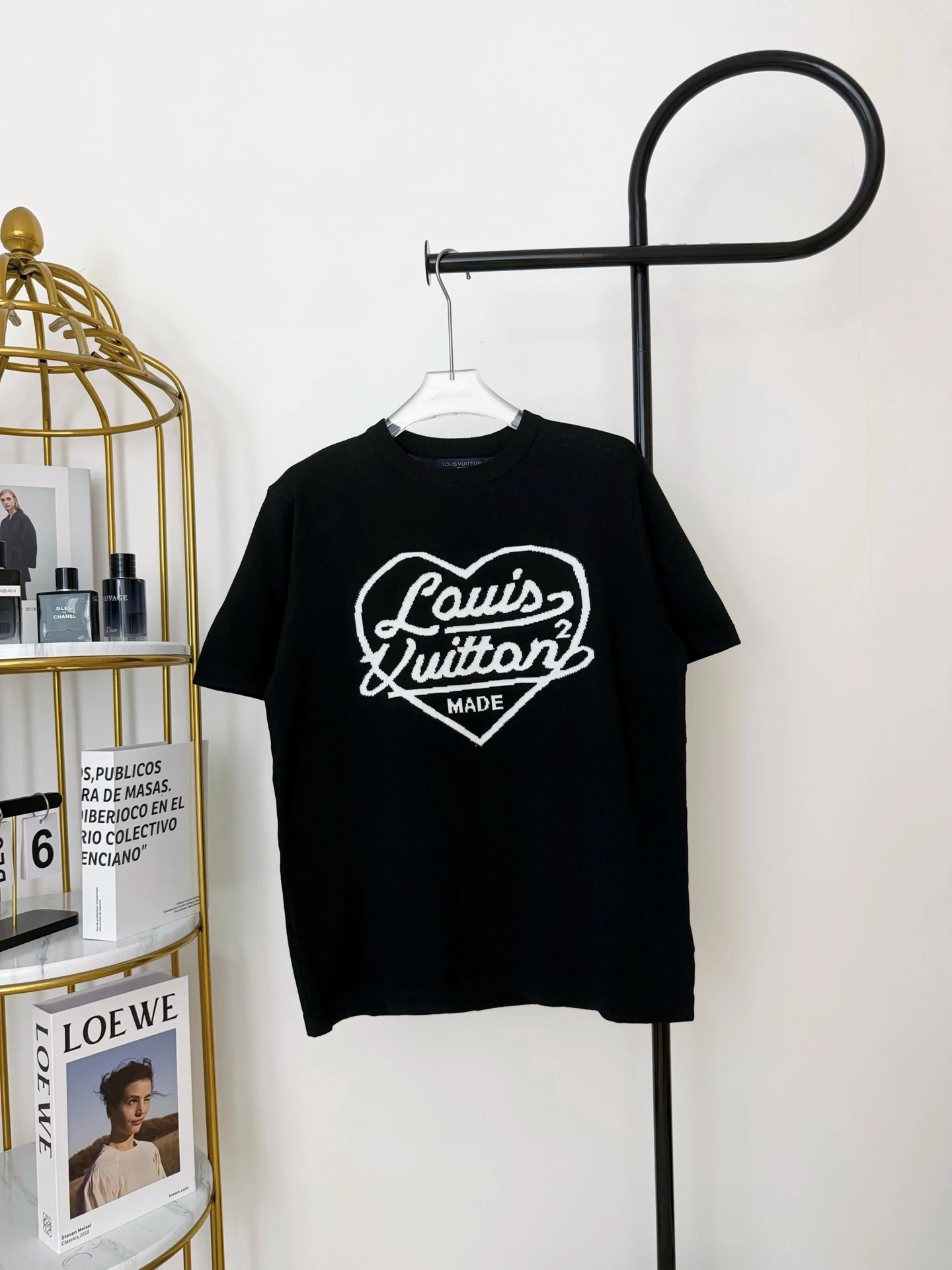 Louis Vuitton T-Shirt — f9322692
