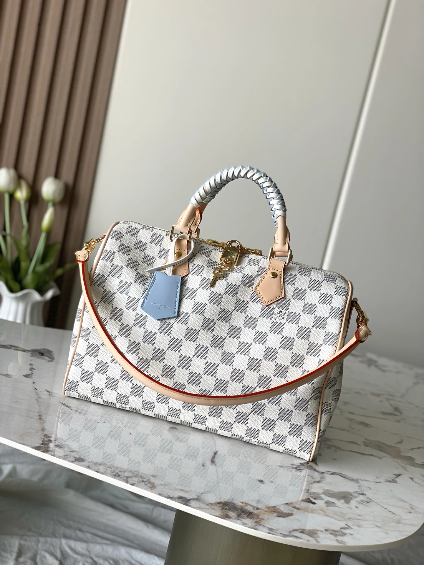 Louis Vuitton Bag — 2c59de37