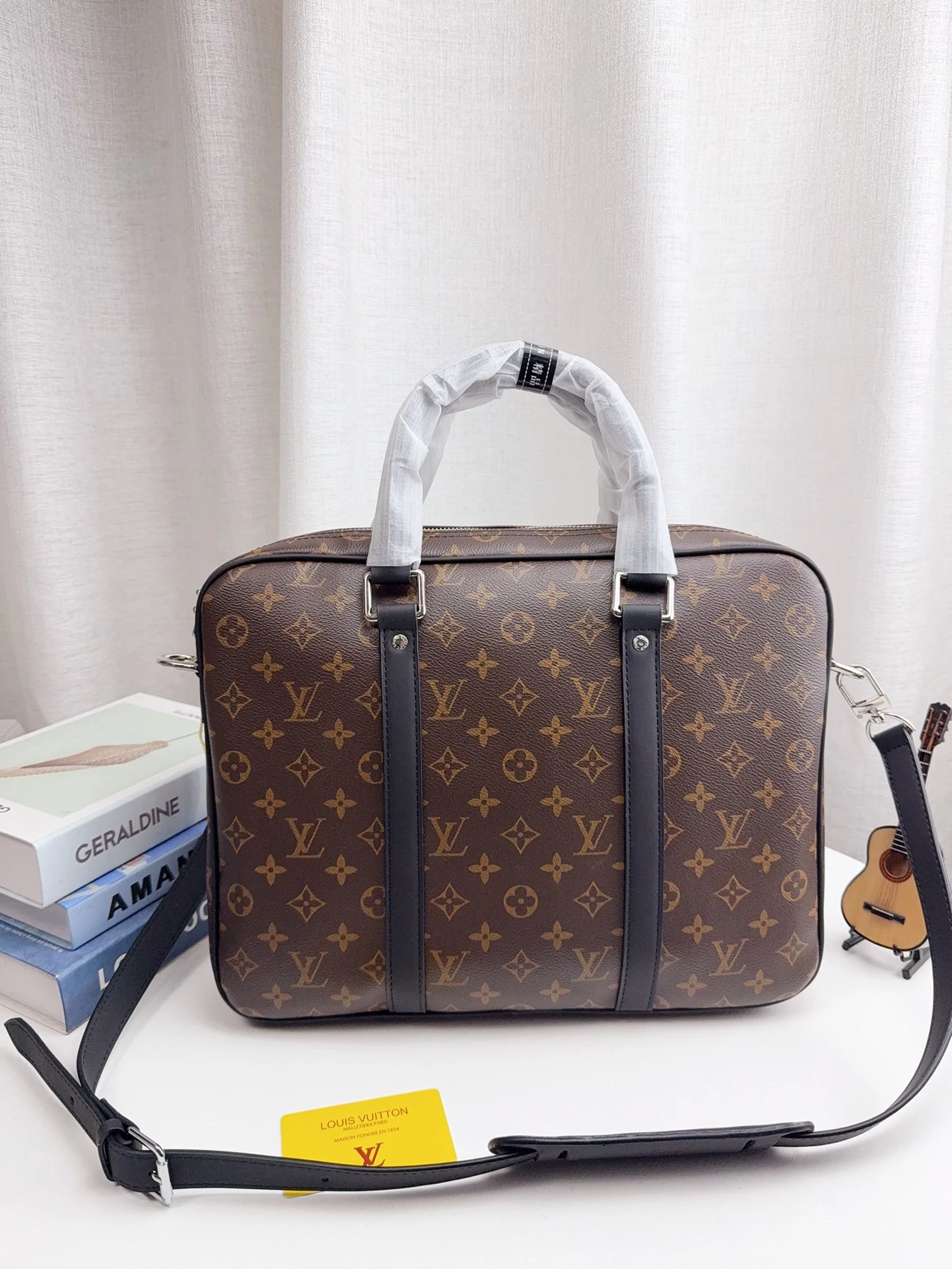 Louis Vuitton Bag — c6a23bec