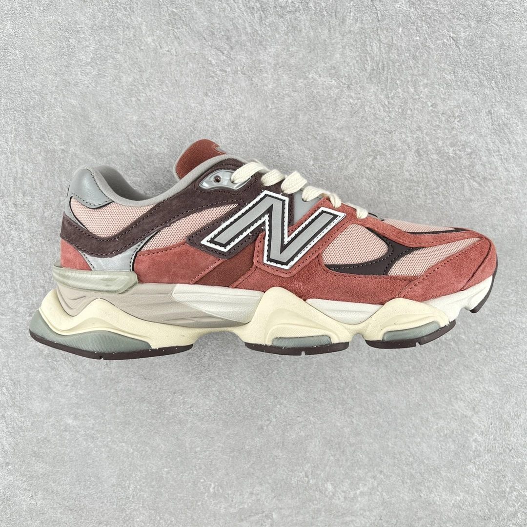 New Balance Sneakers — 46e929f7