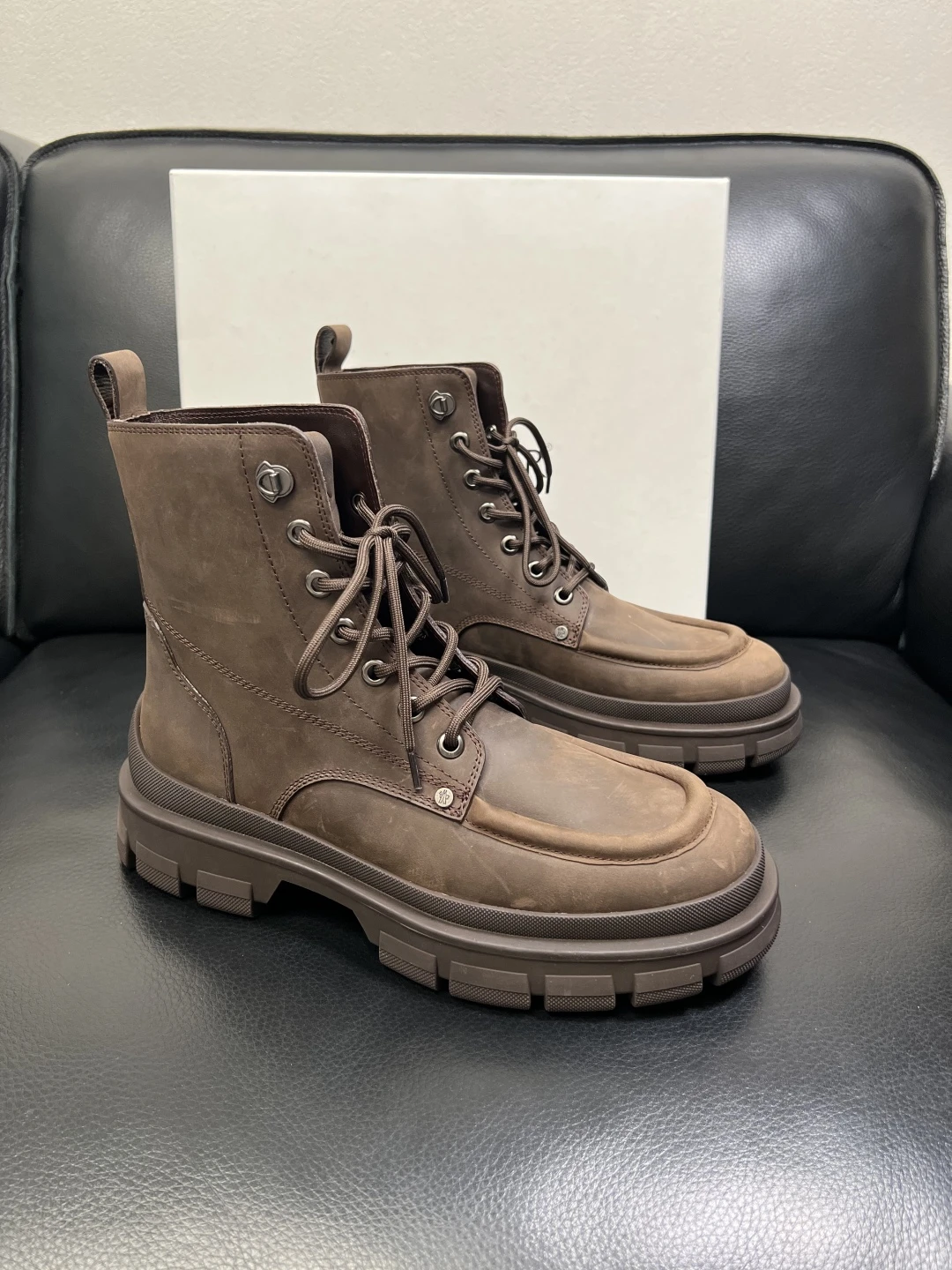 Moncler Boots — 75c11747