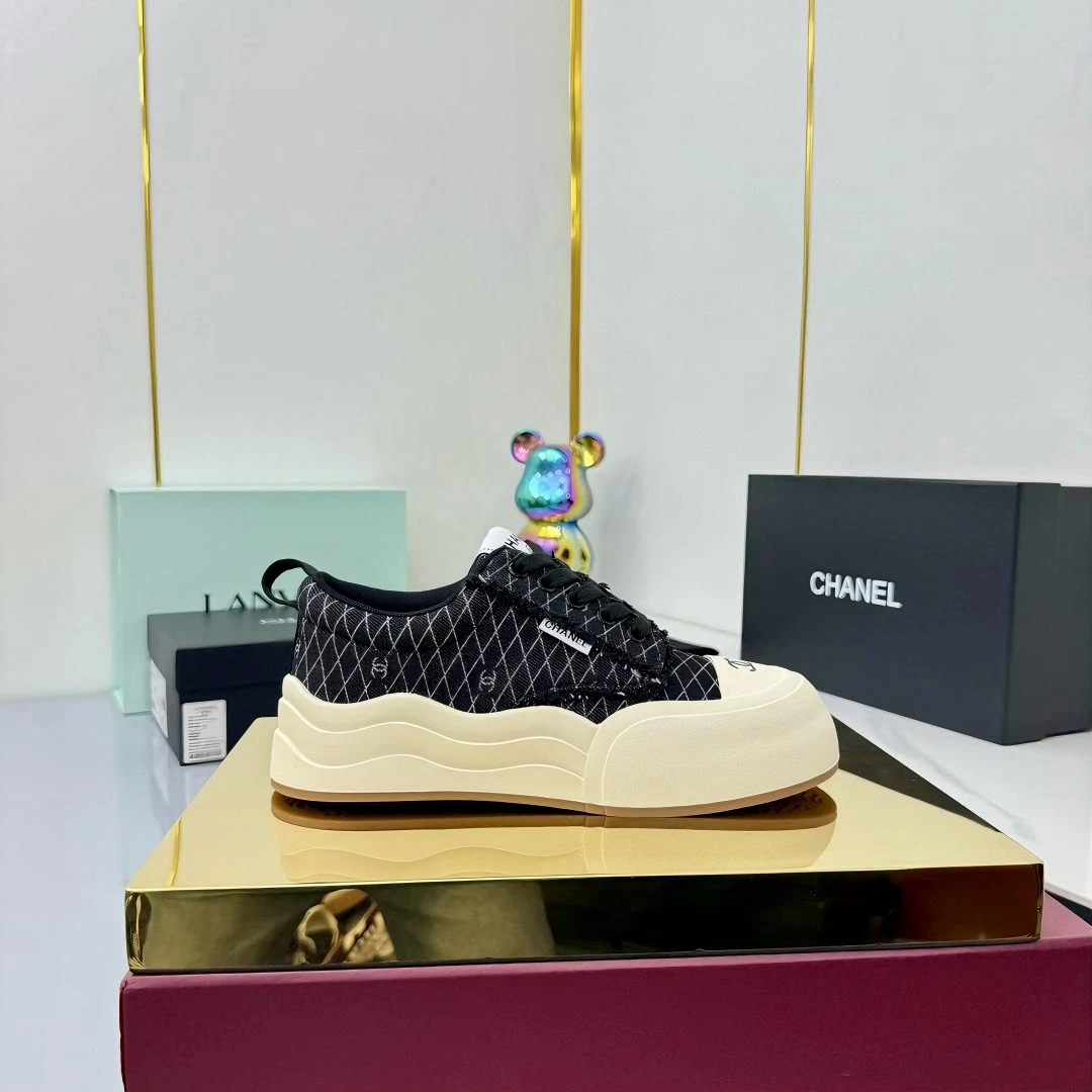 Chanel Shoes — 7888c973