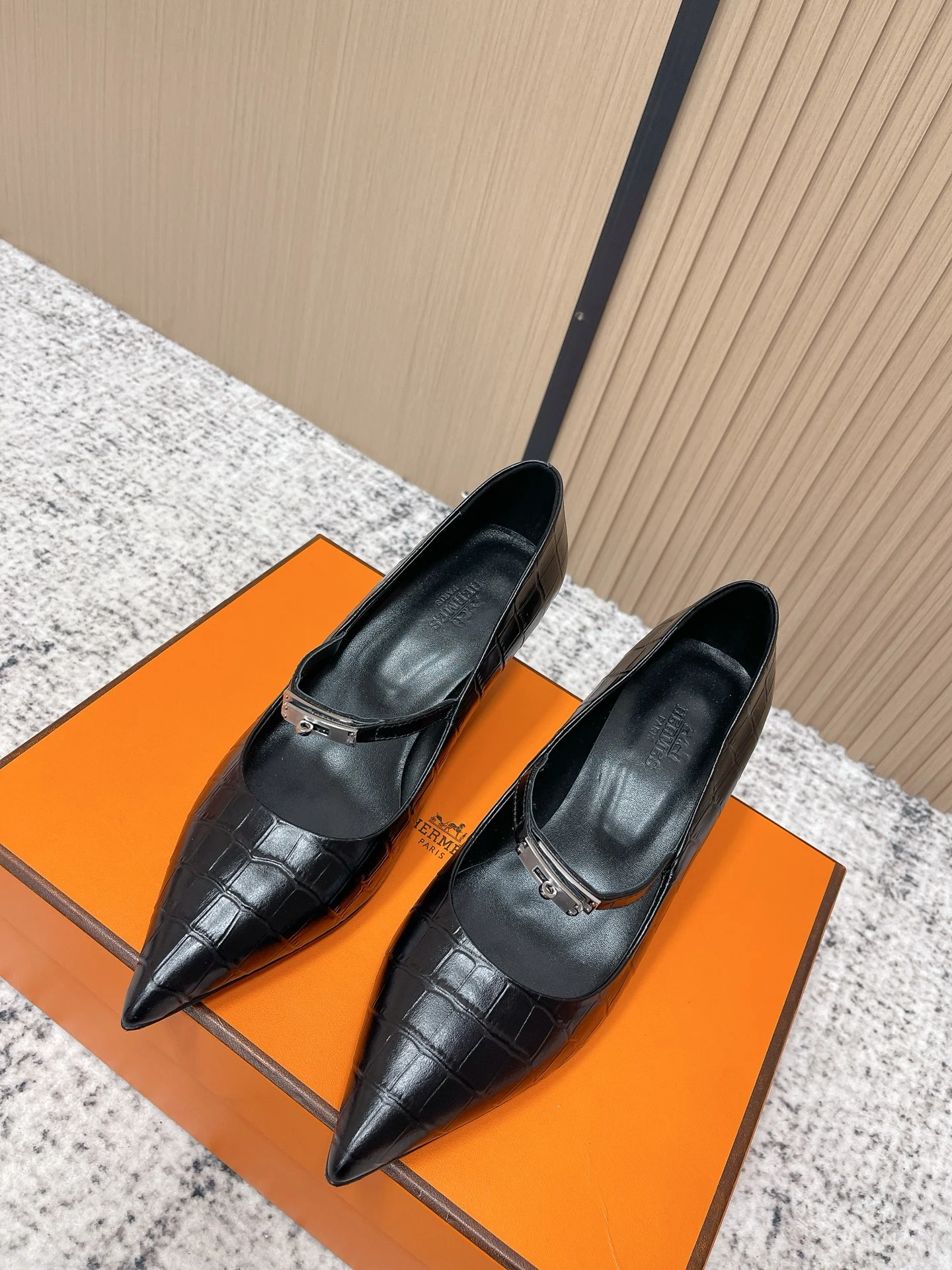 Hermès Shoes — 7366a79e