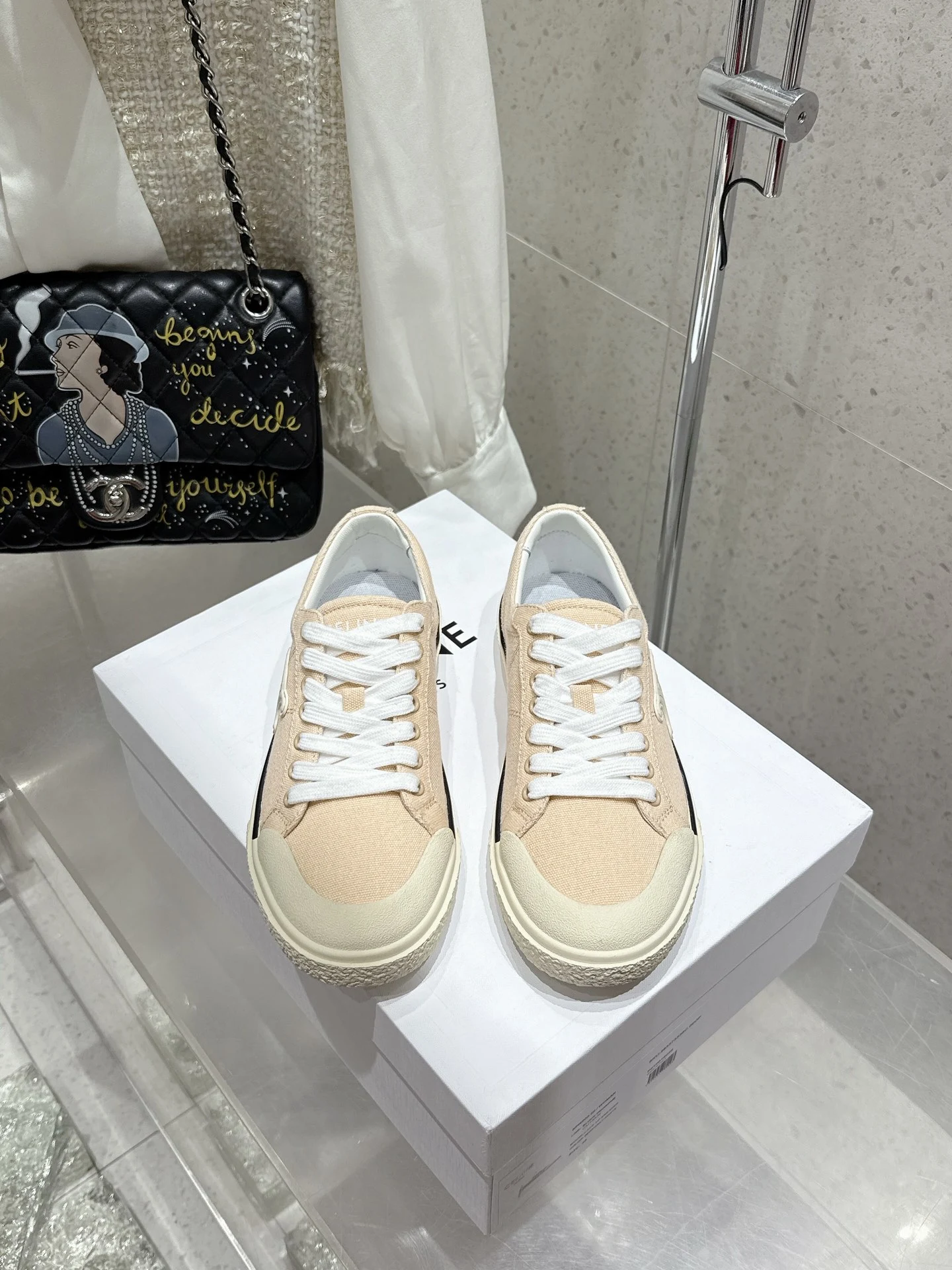 Celine Sneakers — 21de7132