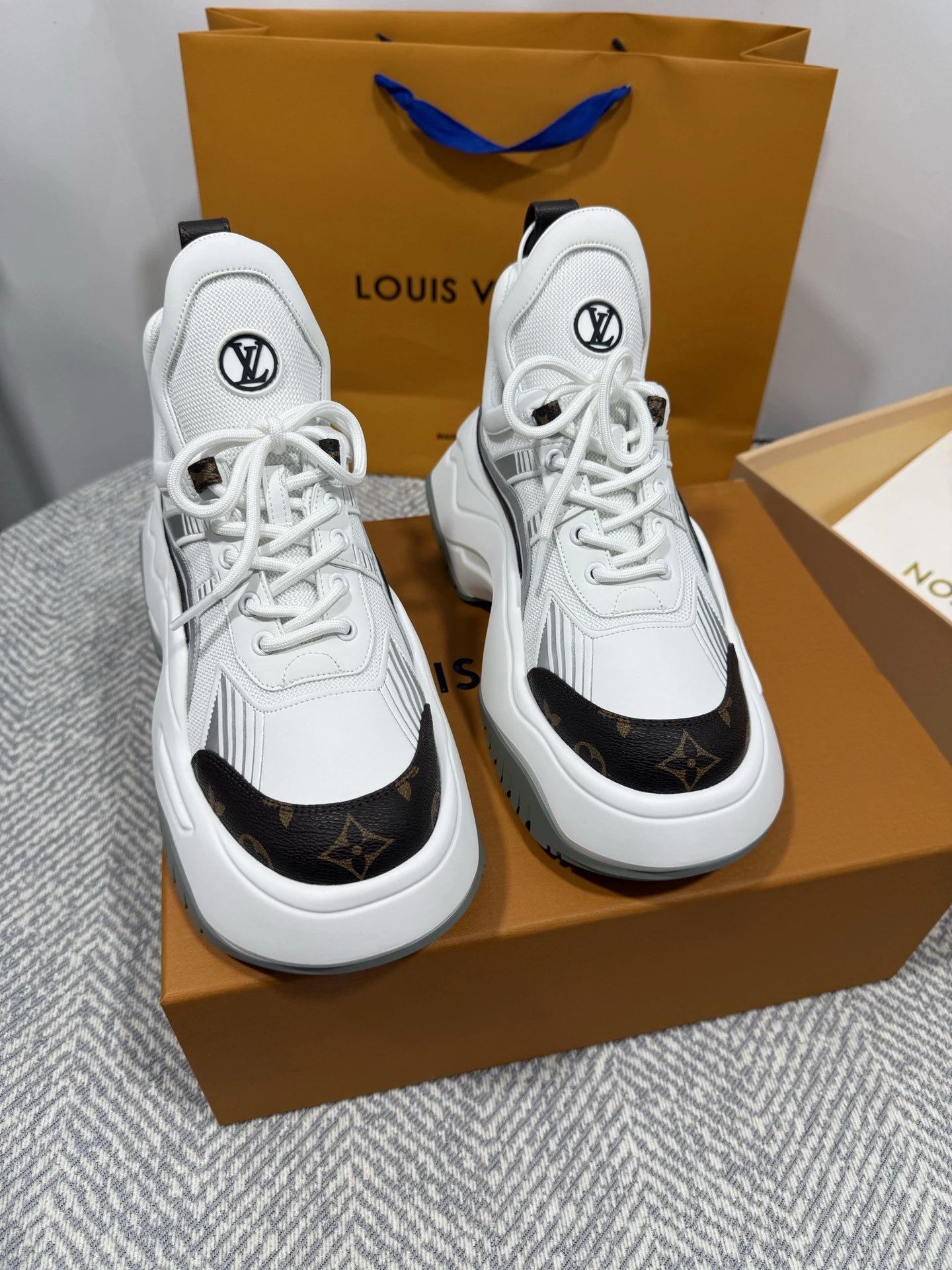 Louis Vuitton Shoes — a244f0f1