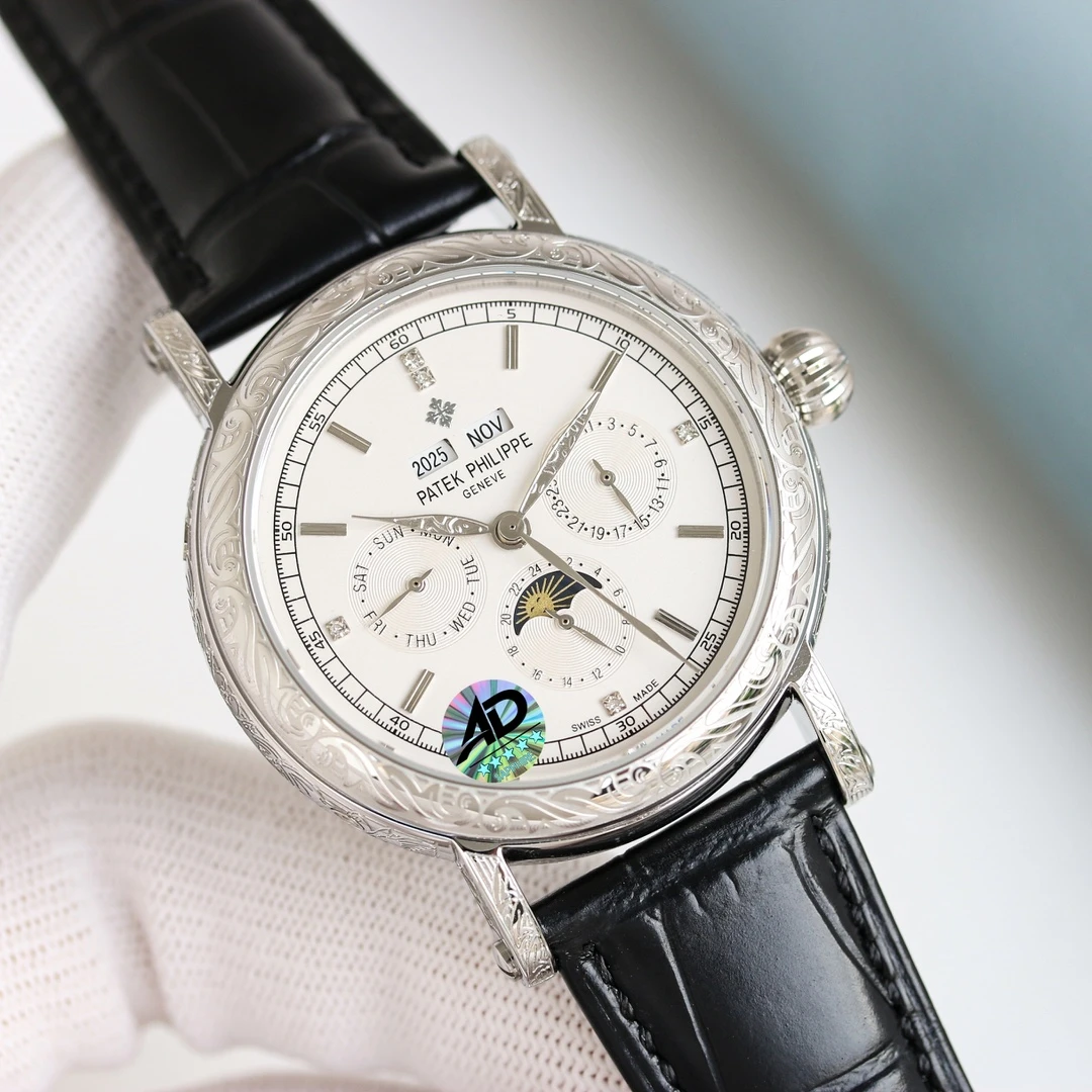 Patek Philippe Watch — d9bb943b