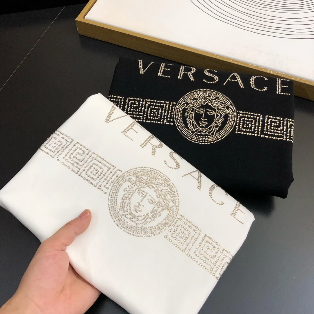 Versace Sweatshirts — 1fa4d2ed