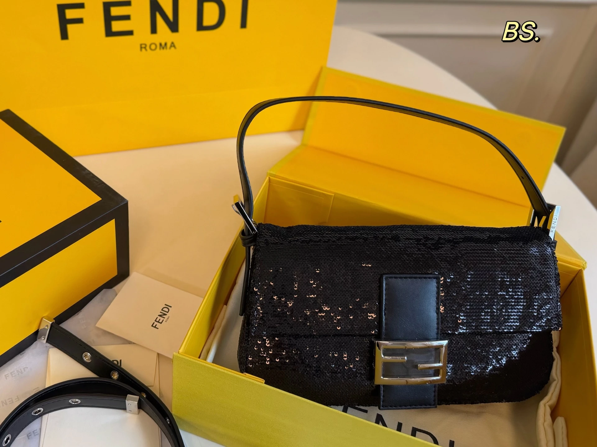 Fendi Bag — a78d1a67
