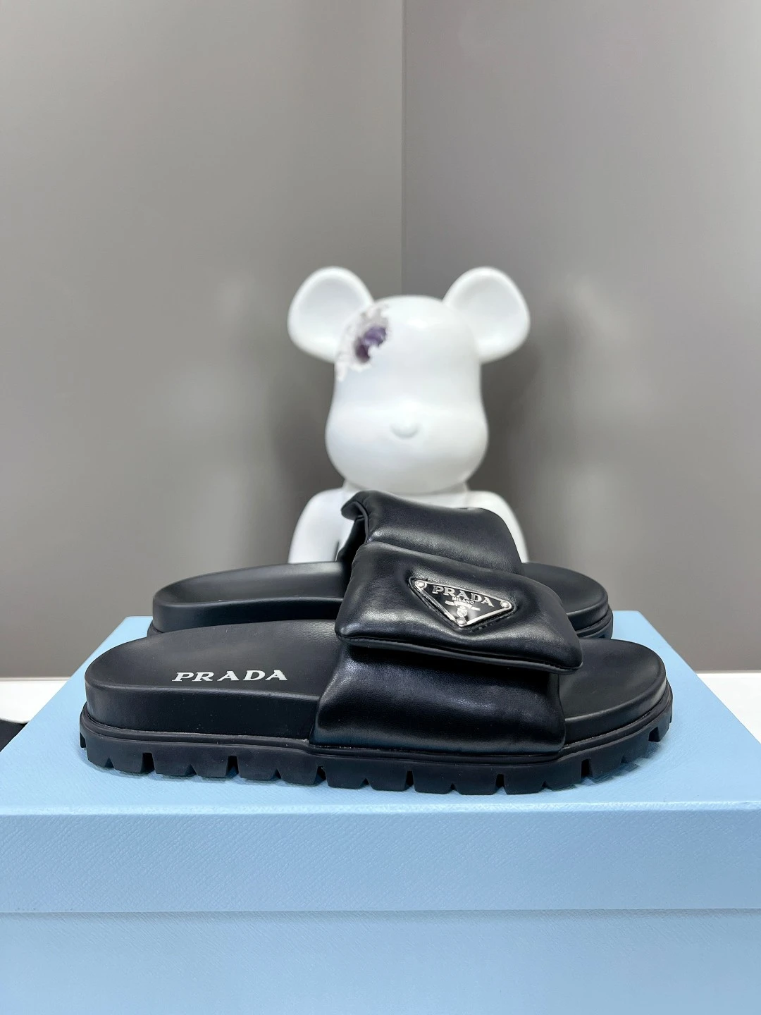 Prada Shoes — dcd15080