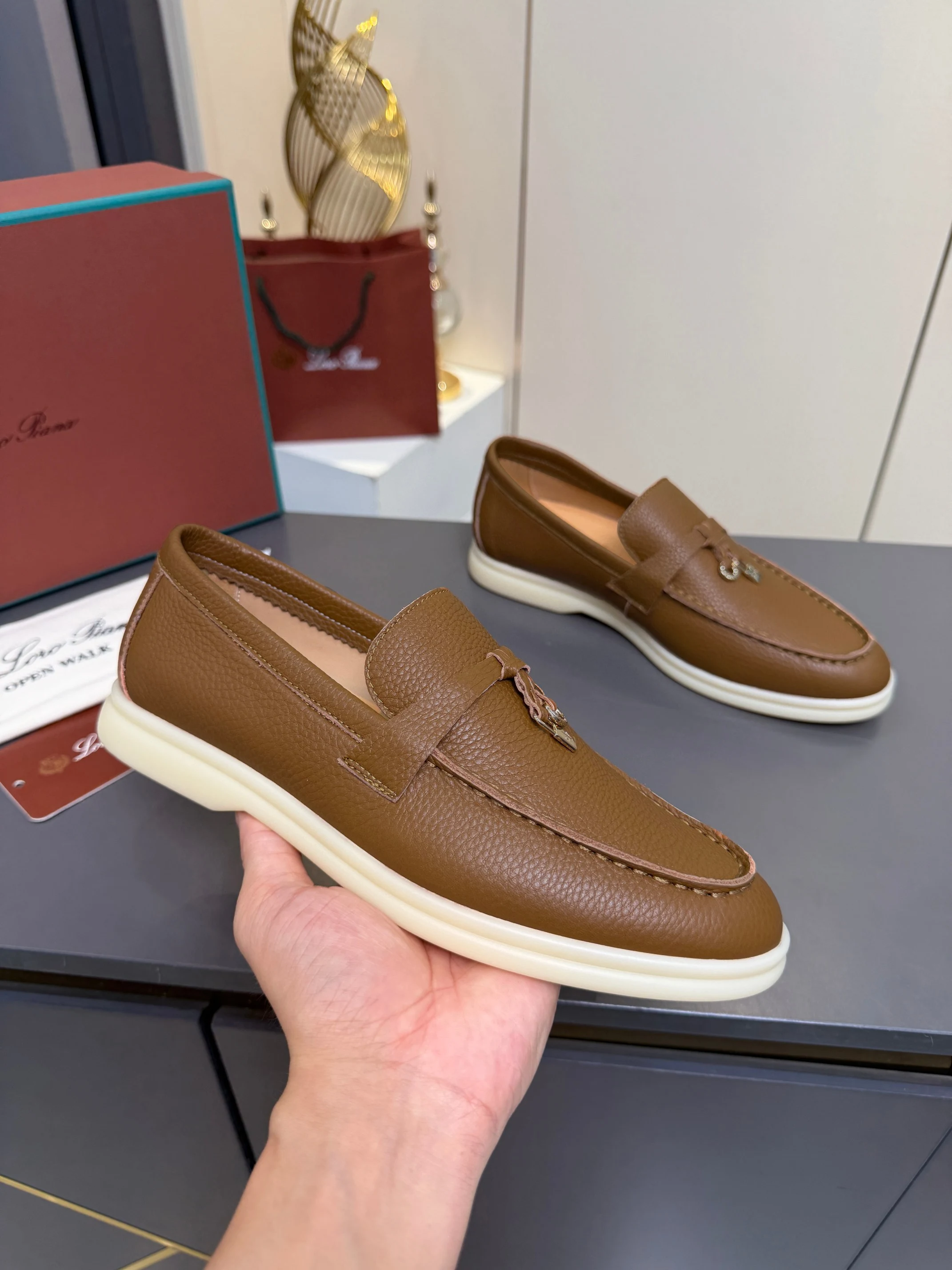 Loro Piana Sneakers — aa1f2b6d