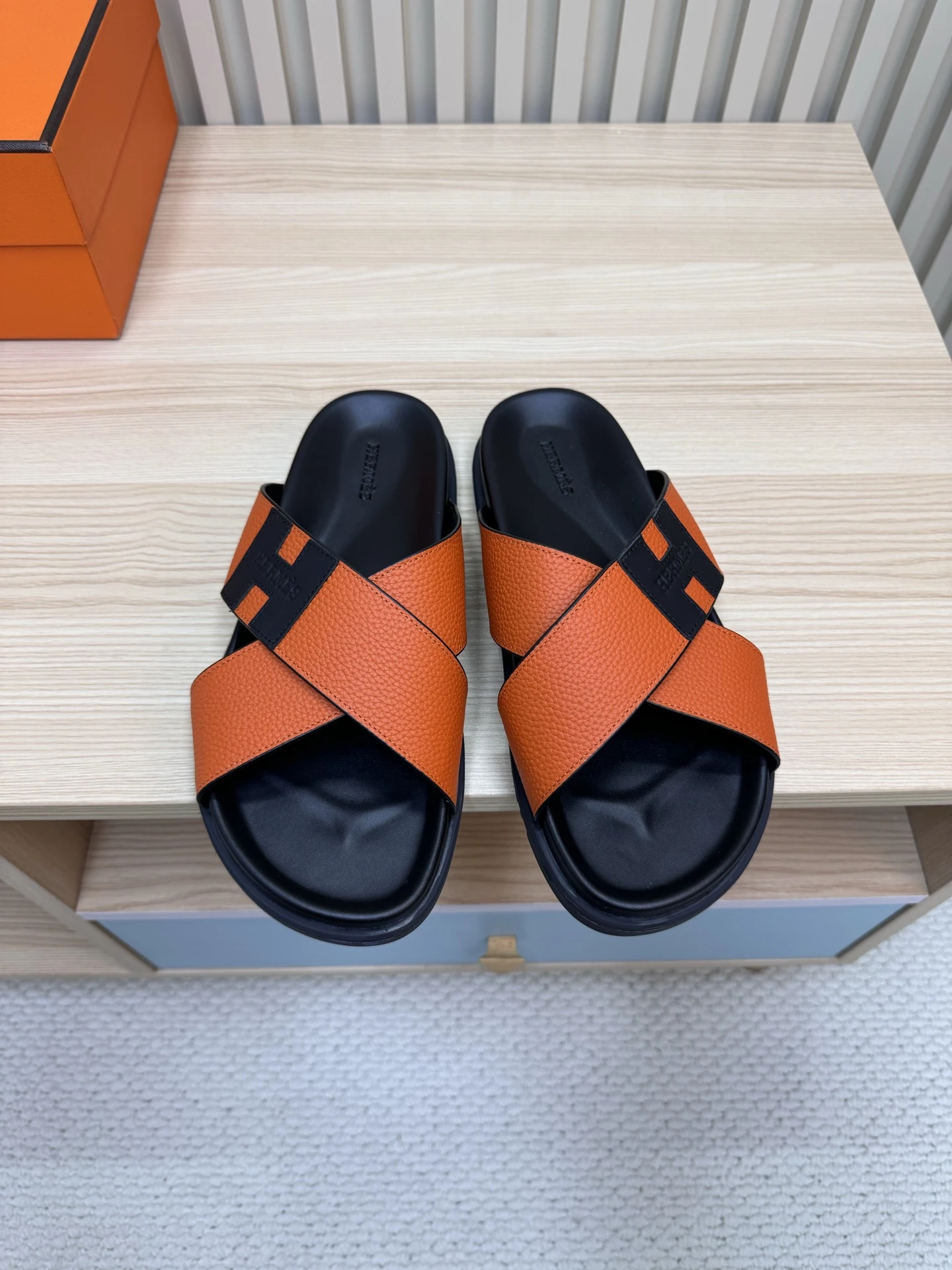Hermès Slippers — 3fecf5d5
