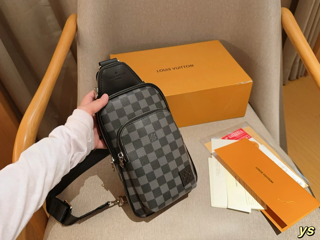 Louis Vuitton Bag — be5ae550