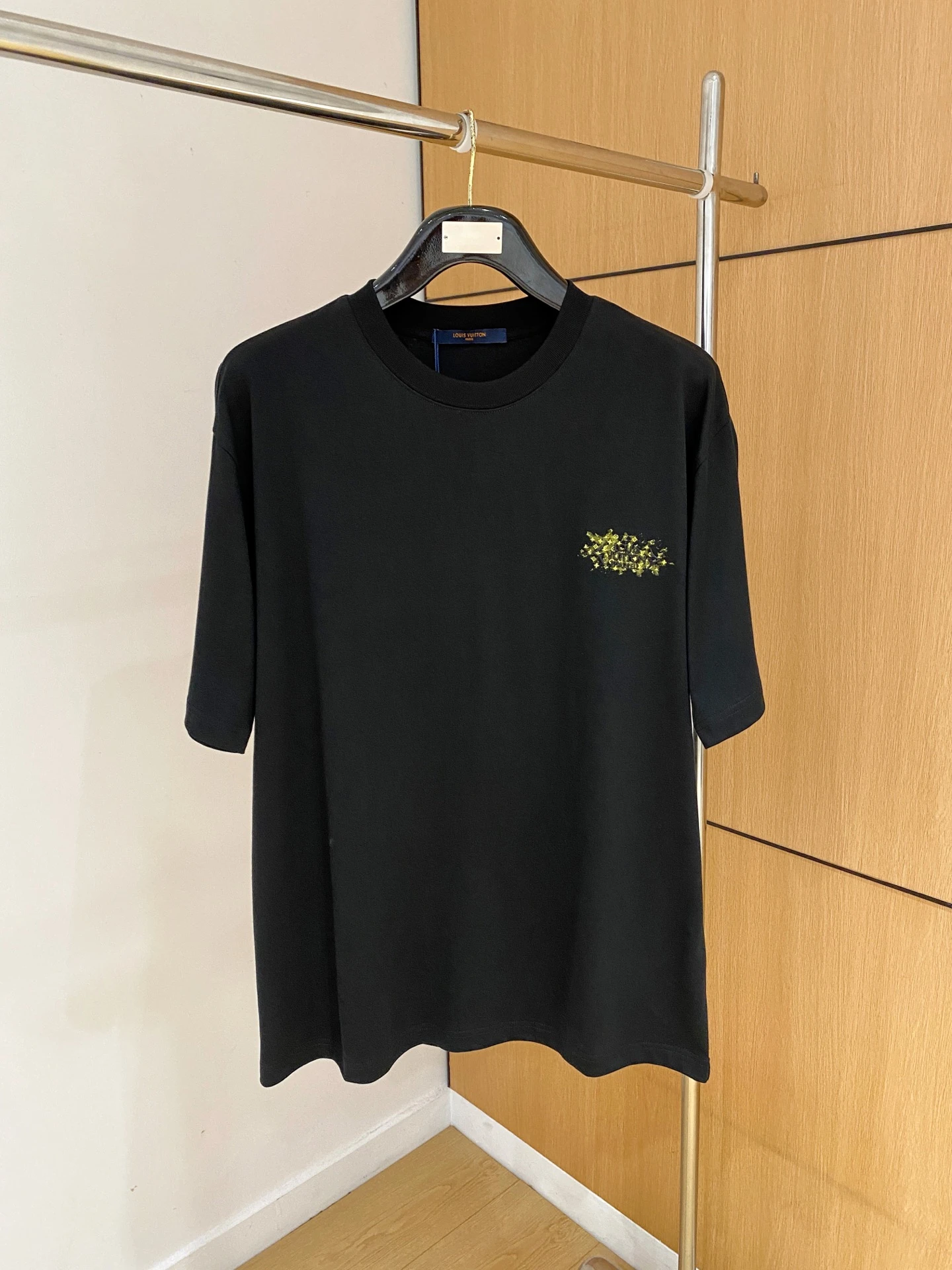Louis Vuitton T-Shirt — 2bd3cacc