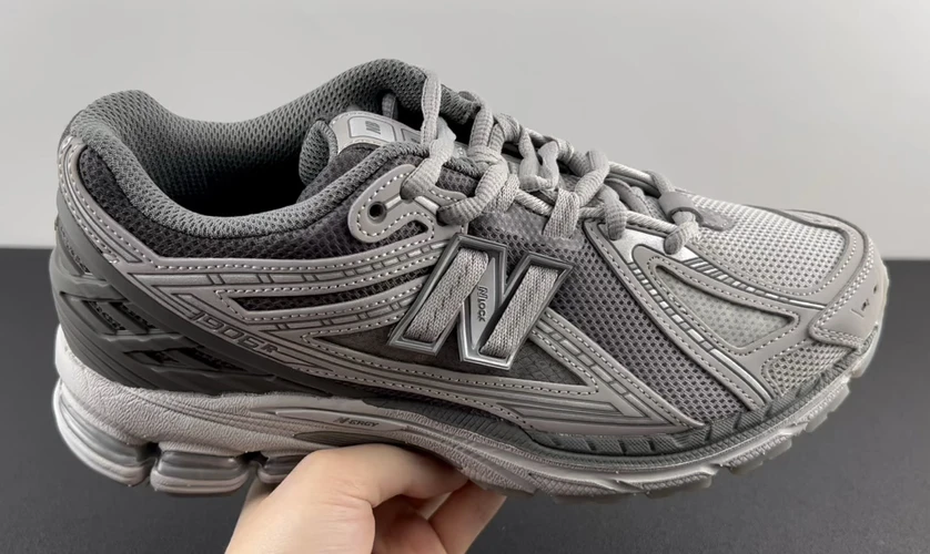New Balance Shoes — 1dcd98e6