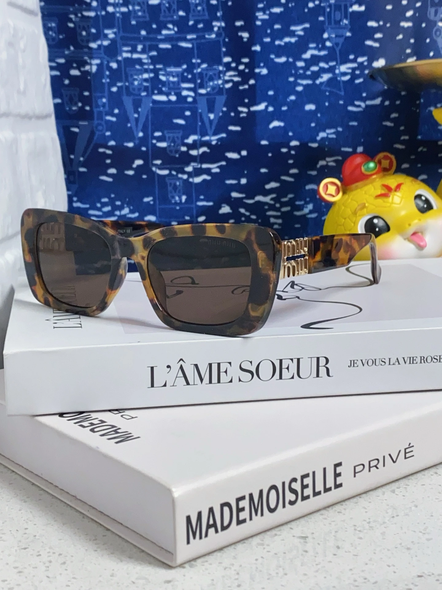 Miu Miu Eyewear — c1de2f66
