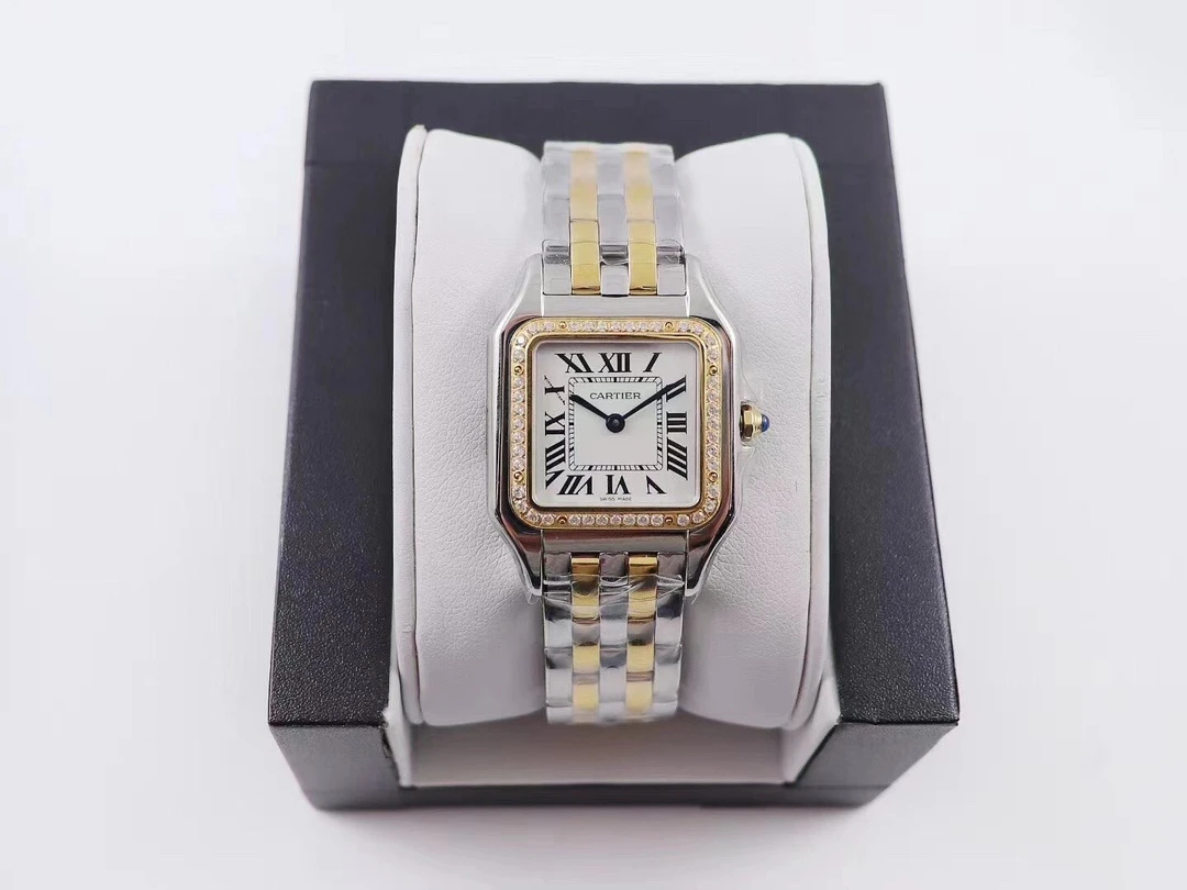Cartier Watch — e743eb6c