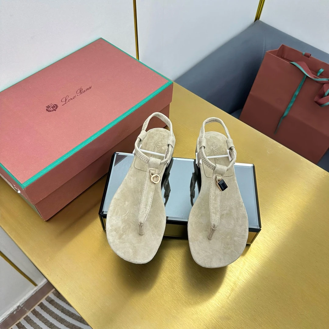Loro Piana Slippers — 3d9cb13a
