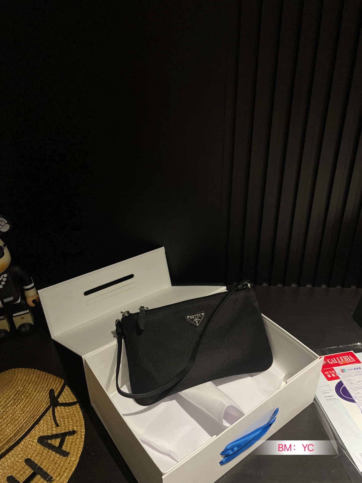 Prada Bag — 1464df24