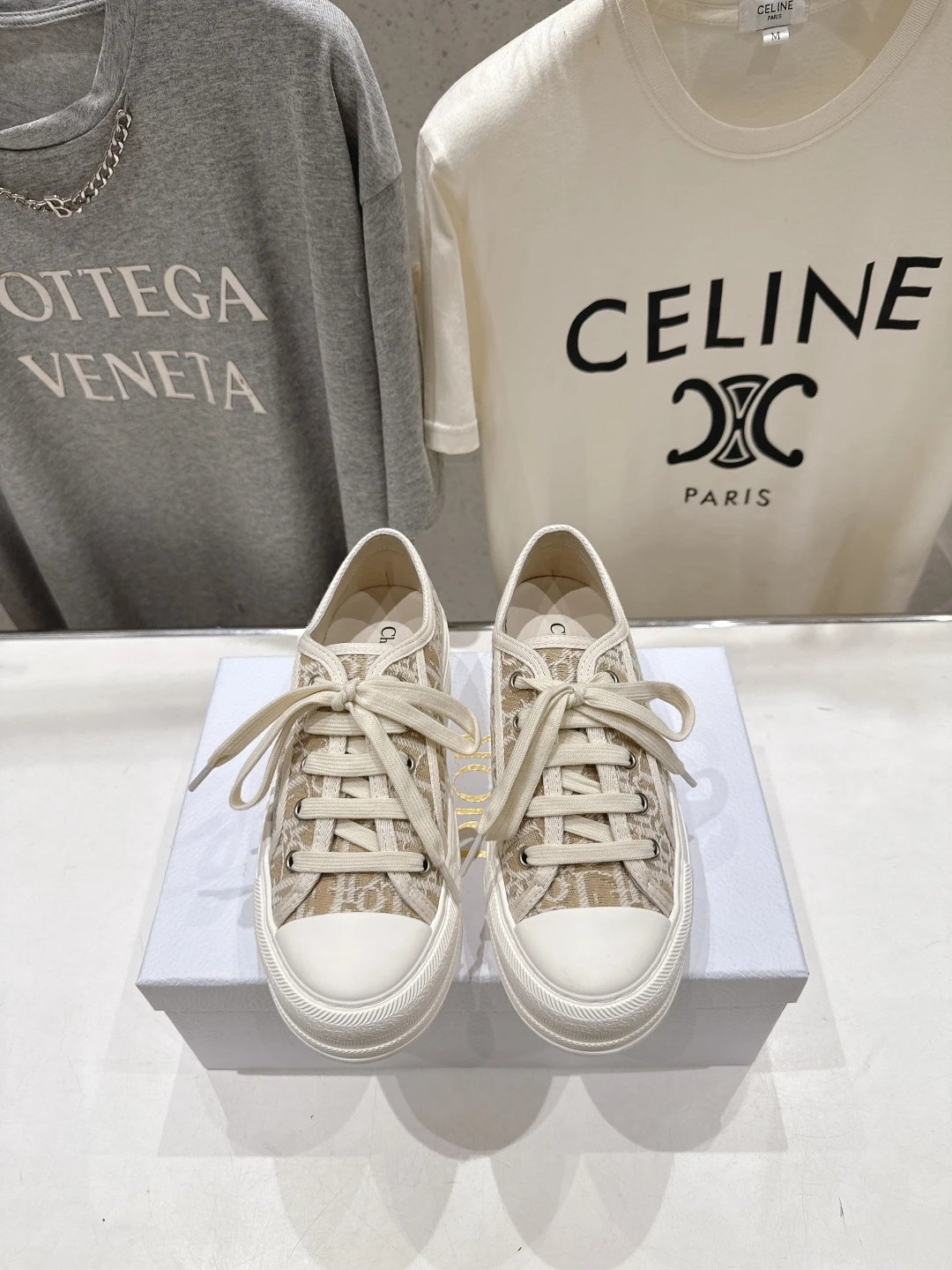 Dior Sneakers — 523d1239