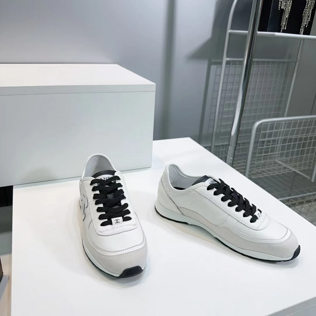 Chanel Sneakers — 34f2de7a