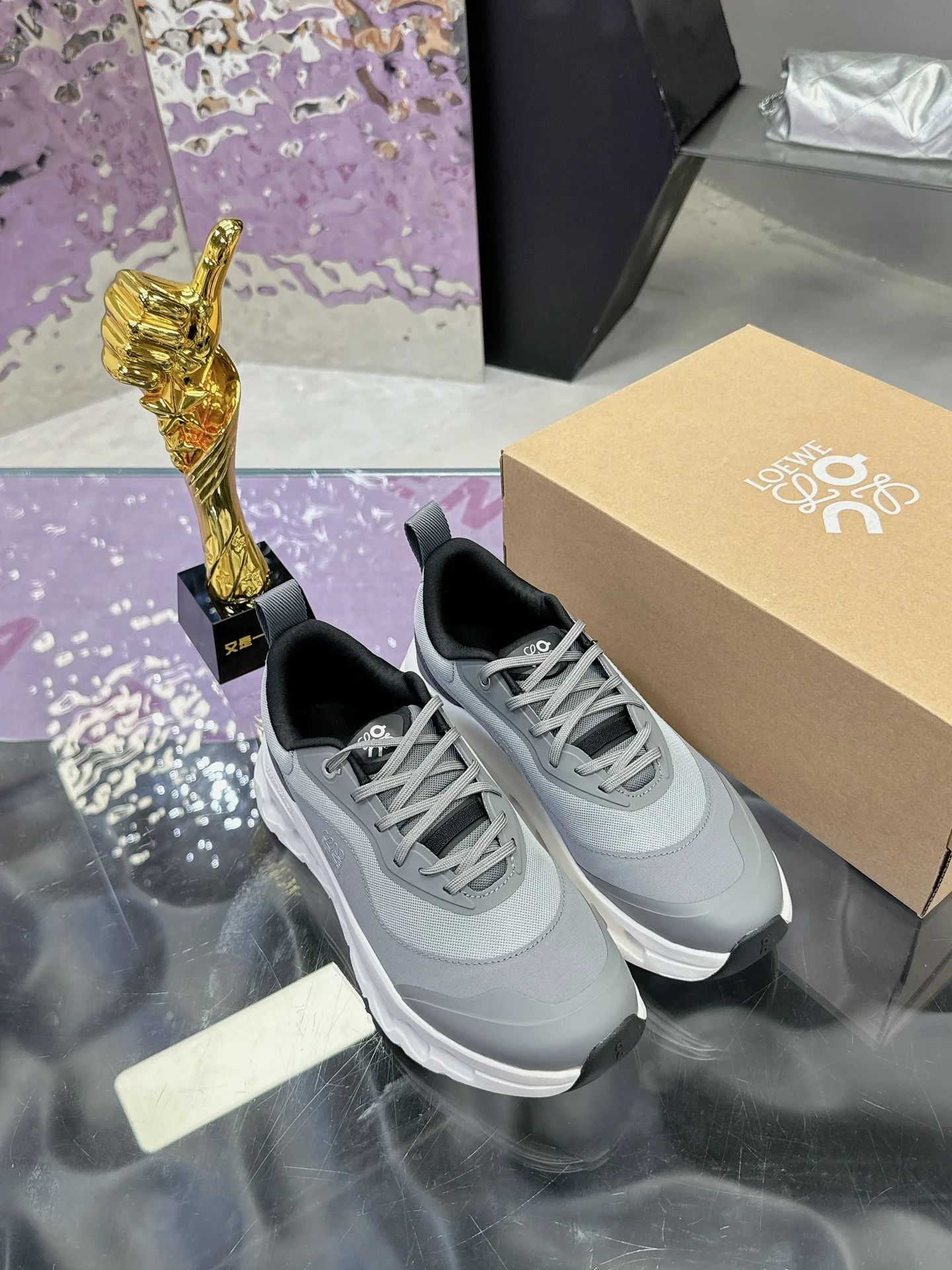Loewe Sneakers — e7db6009