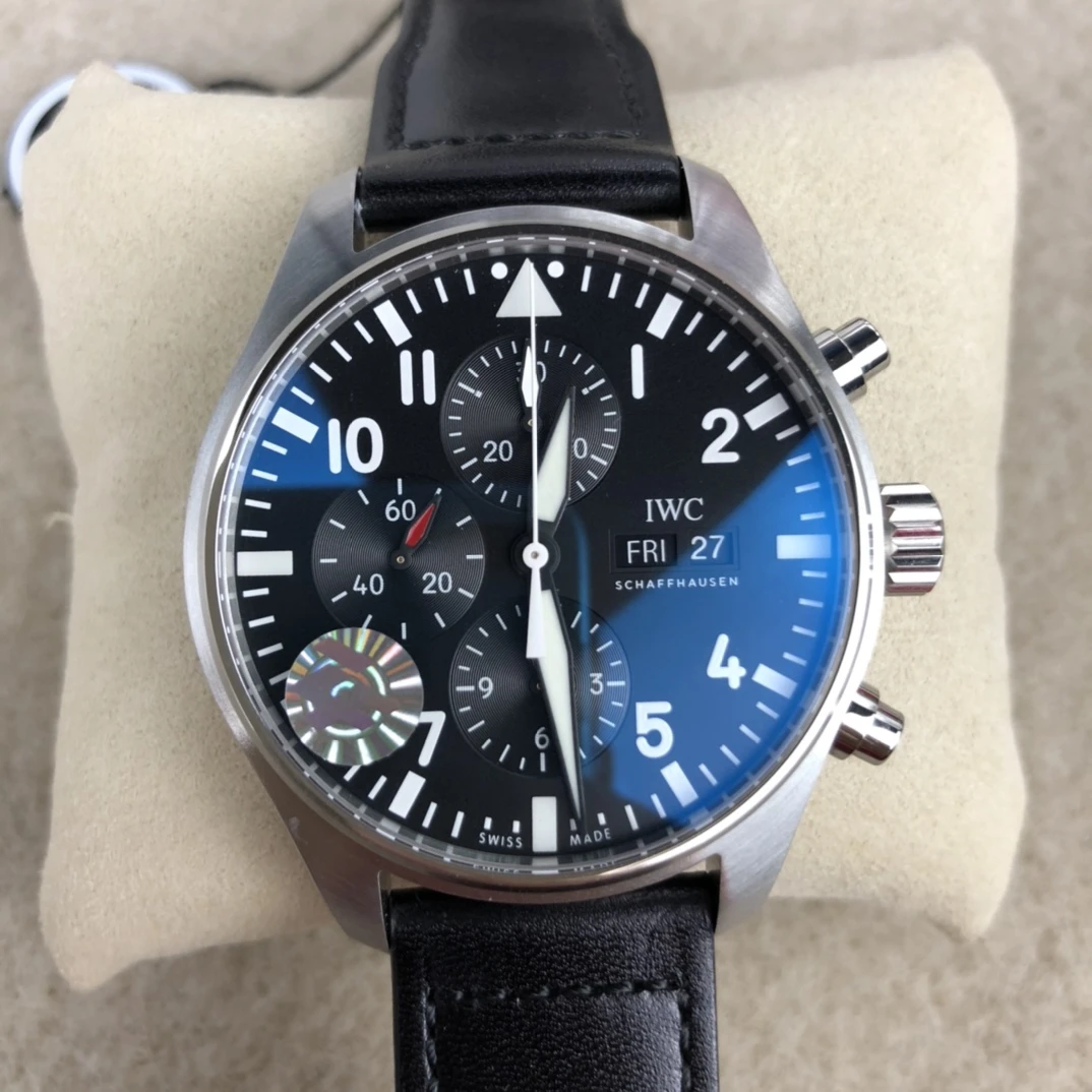 IWC Watch — 49ab09a9