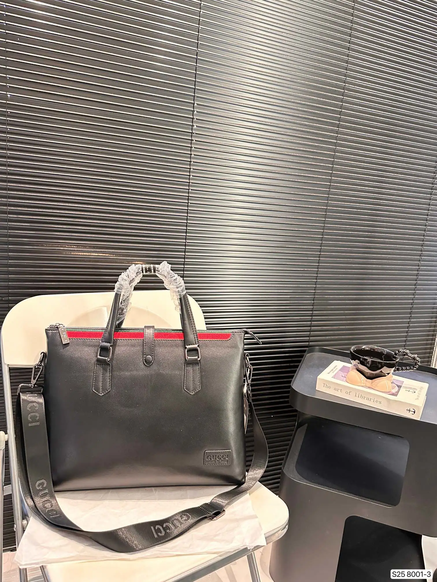 Briefcases — 8dd1a7a8