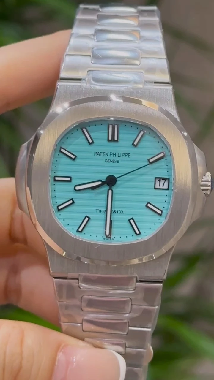 Watch — 42704ad0