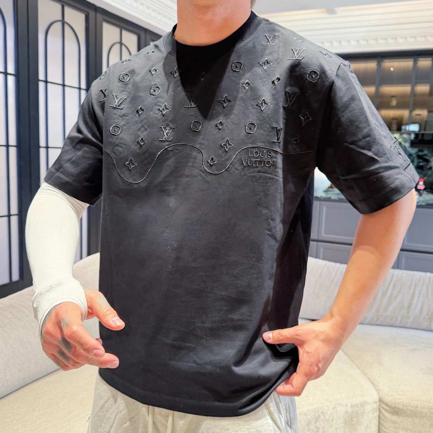 Louis Vuitton T-Shirt — 96783597