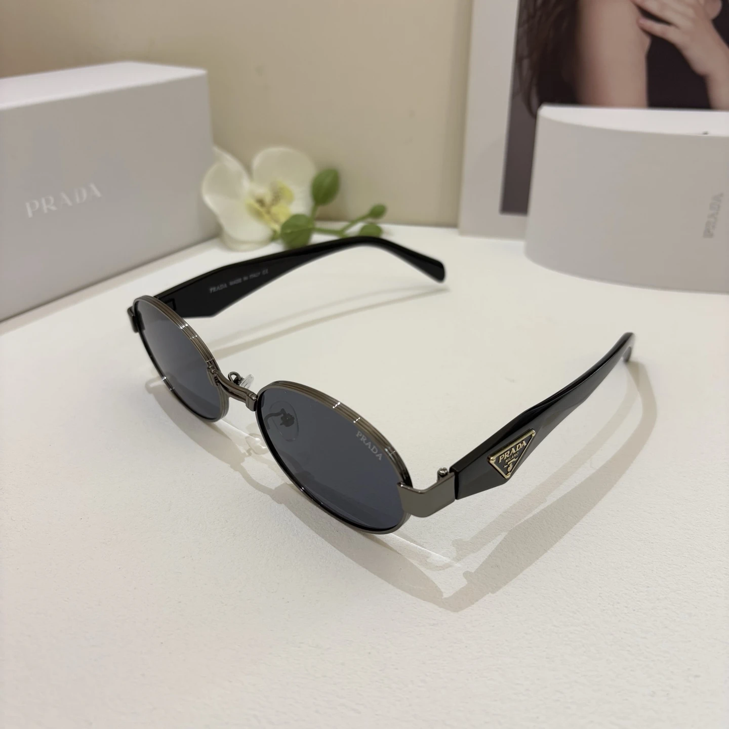 Prada Eyewear — 8331808e