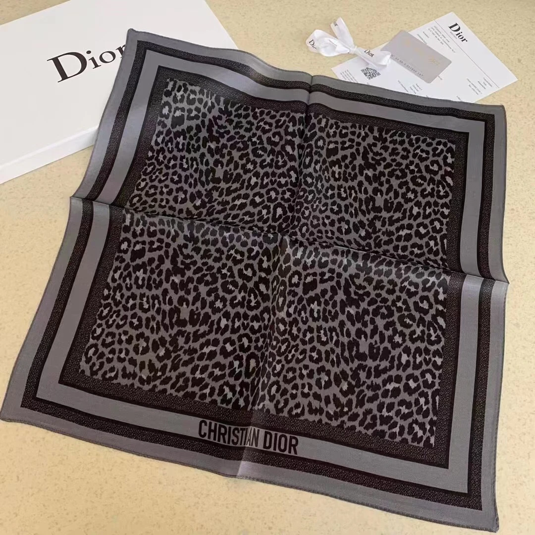 Dior Scarves — f822446d