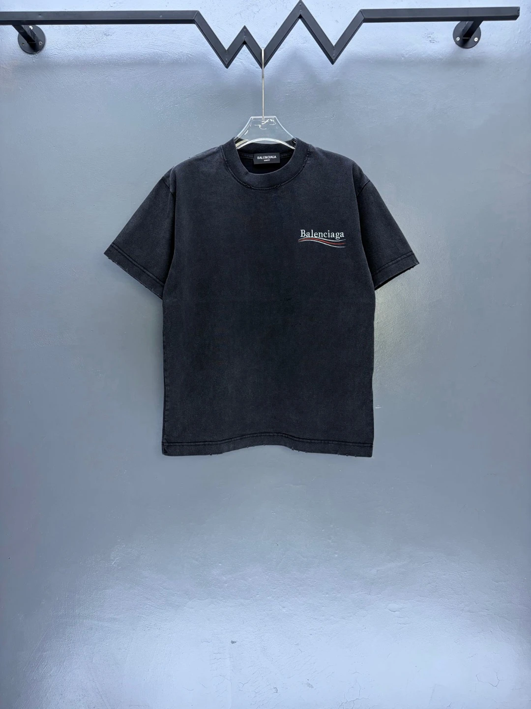Balenciaga T-Shirt — c671c295