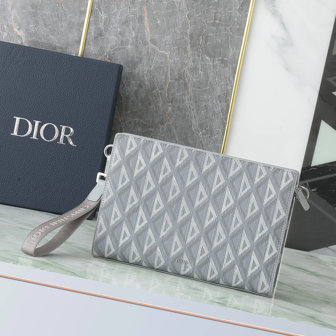Dior Bag — 7af4d22f