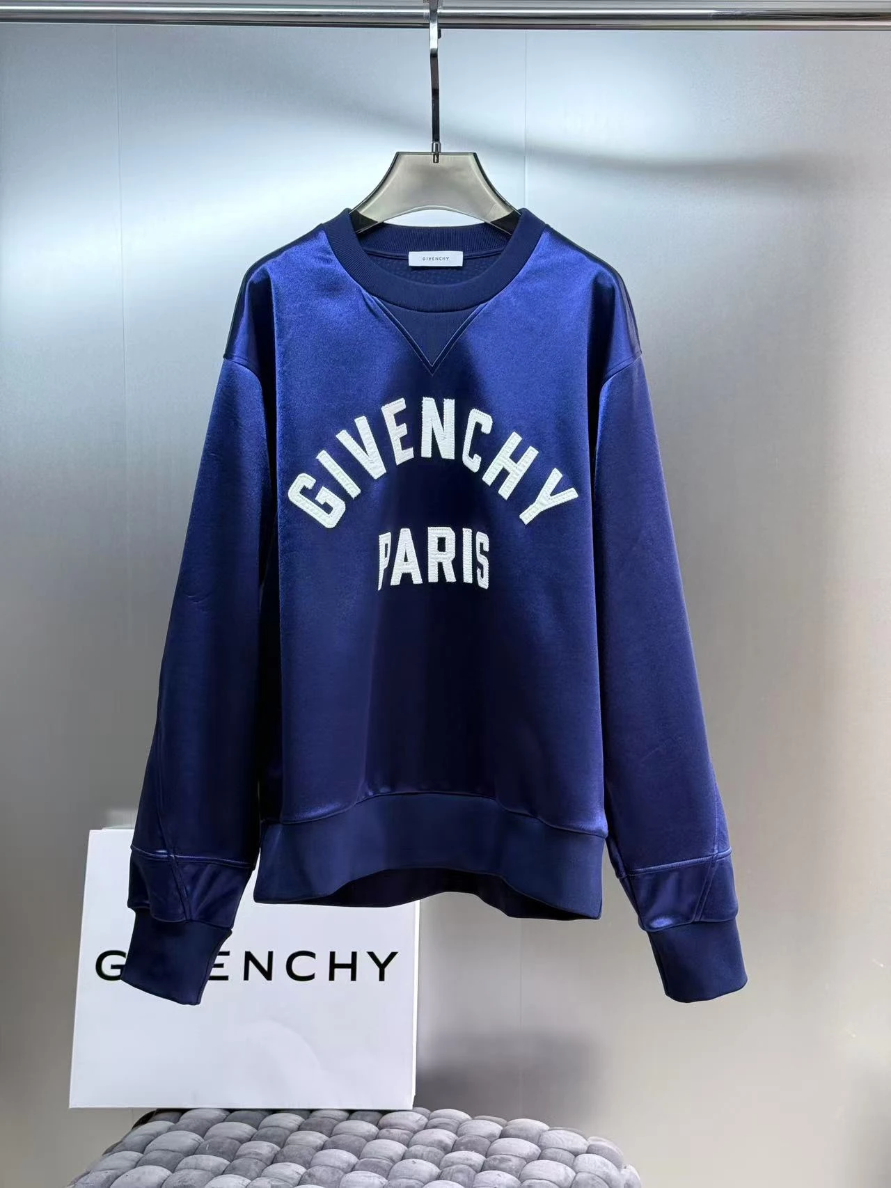 Sweatshirts — a879a679