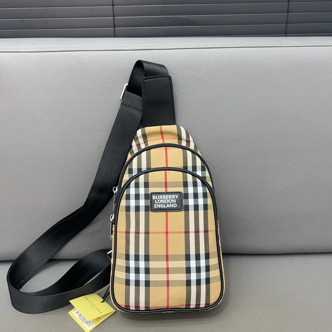 Burberry Bag — 66cd1cac