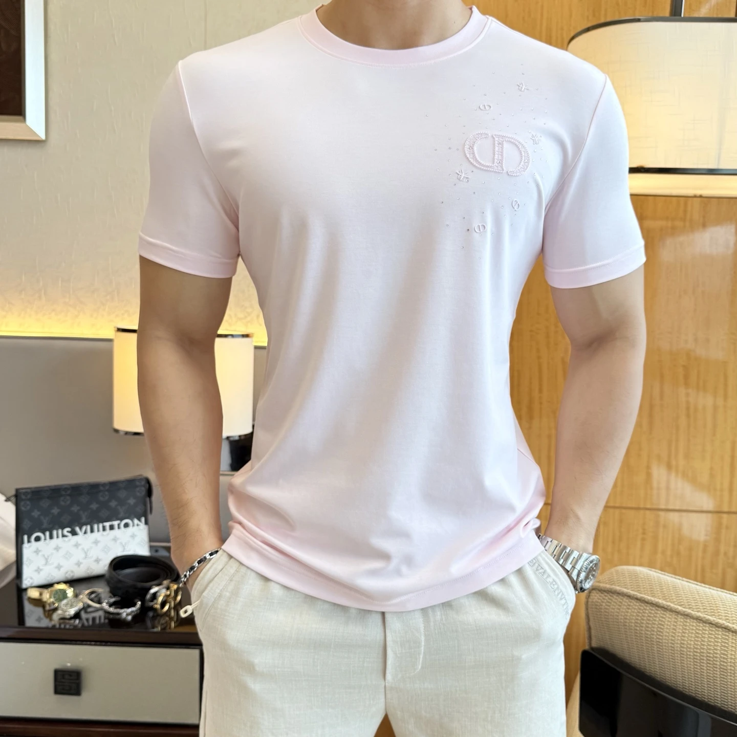 Dior T-Shirt — 18763a6c