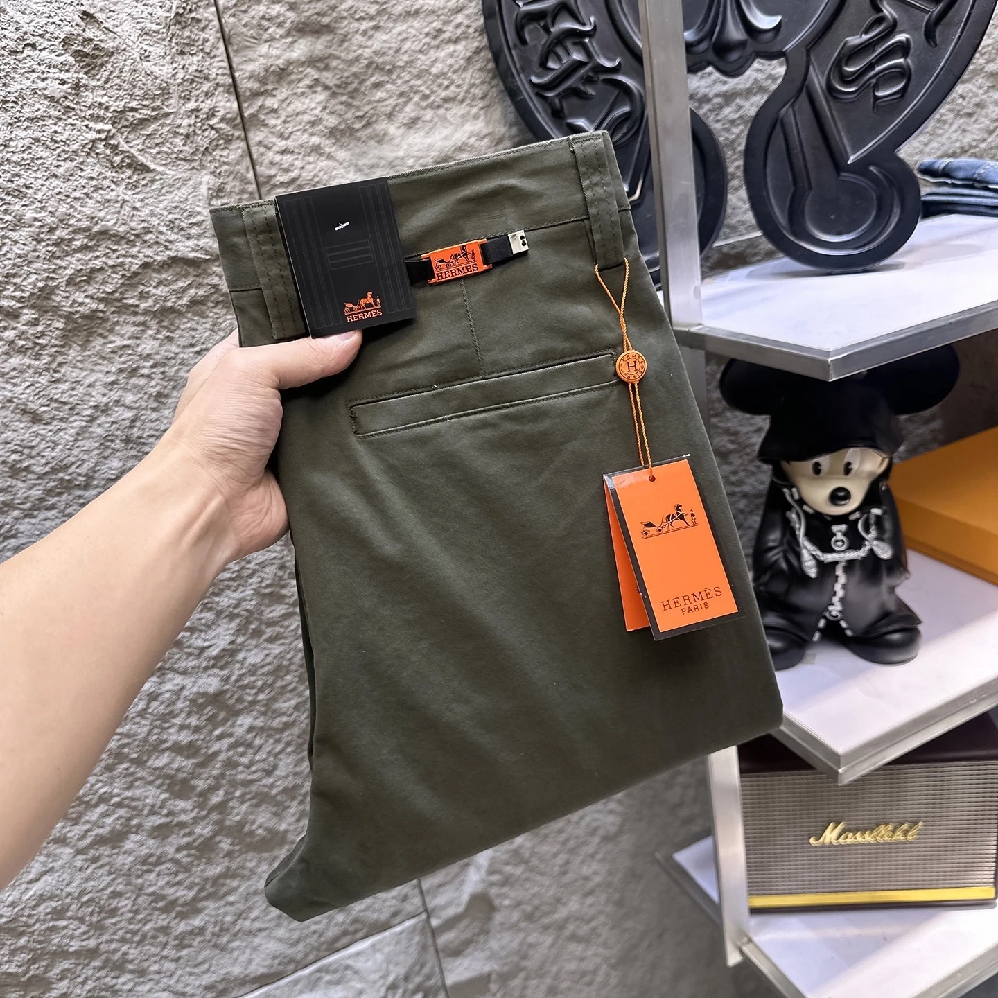 Hermès T-Shirt — 3827712e
