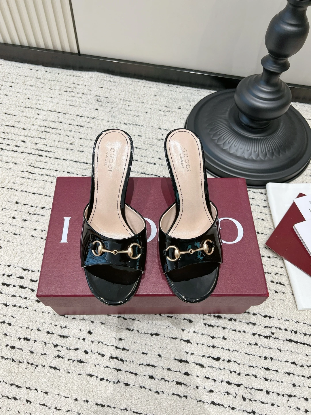 Gucci Slippers — b1f0f77f