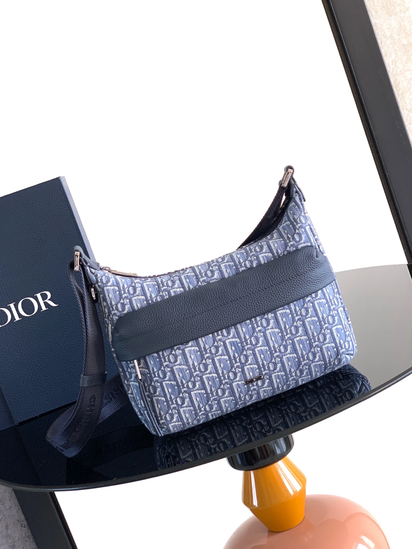 Dior Bag — dc33c7f3
